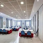 فندق Ciudad De 4*