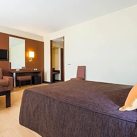 Ciudad De Hotel 4*