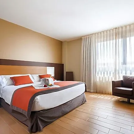 Ciudad De 4*
