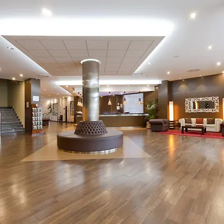 Hotel Ciudad De 4*
