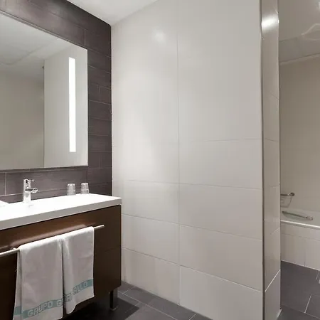 Ciudad De Hotel 4*