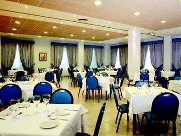 Ciudad De Альканьис